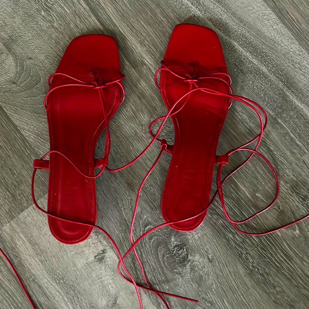 Zara red leather strappy sandals sz 40. Worn twice in fairly good condition.